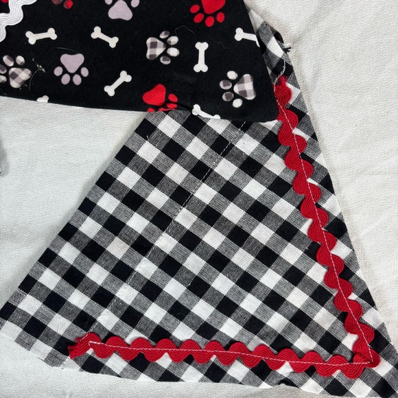 Handmade Christmas Dog Collar Bandanas Set of 3 – Size Small 8”x7” - Picture 4 of 11